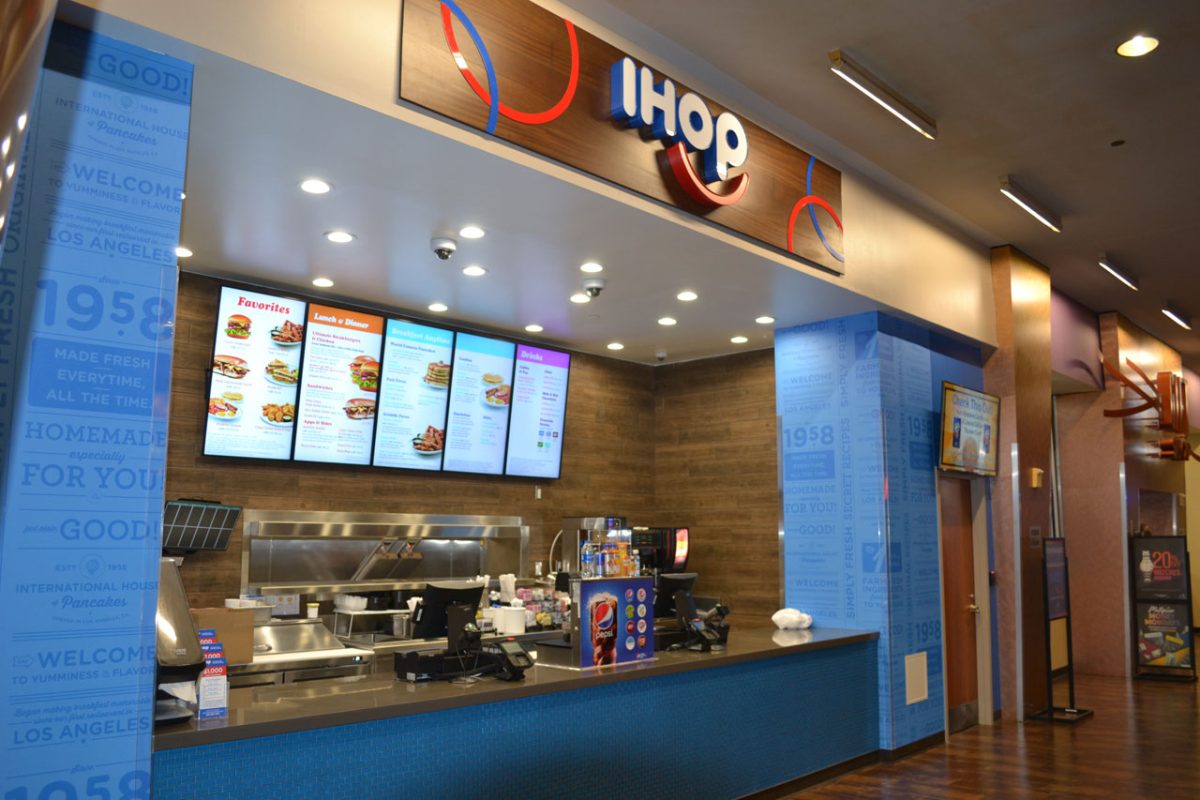 IHOP - Riverwind